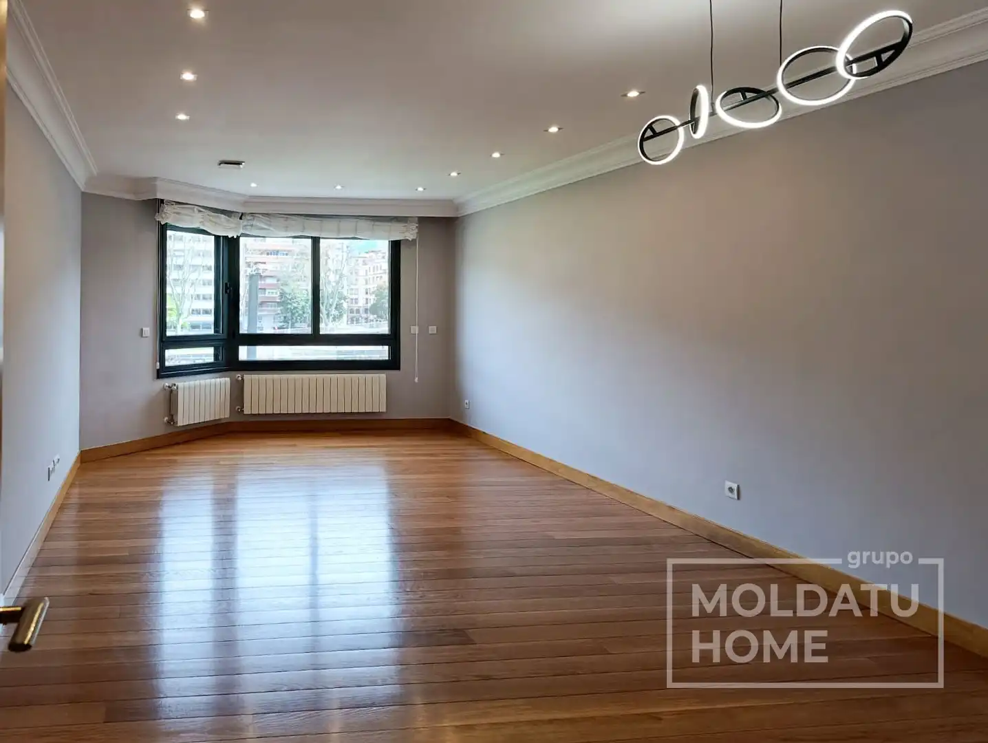 Piso con ascensor en venta en Paseo Uribitarte, imagen 3