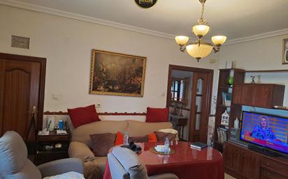 Living room of House or chalet for sale in  Jaén Capital  with Air Conditioner and Balcony