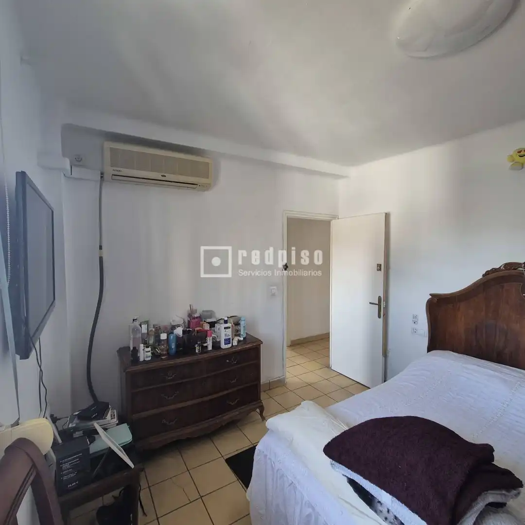 Bedroom of Flat for sale in Sevilla  with Air Conditioner and Terrace
