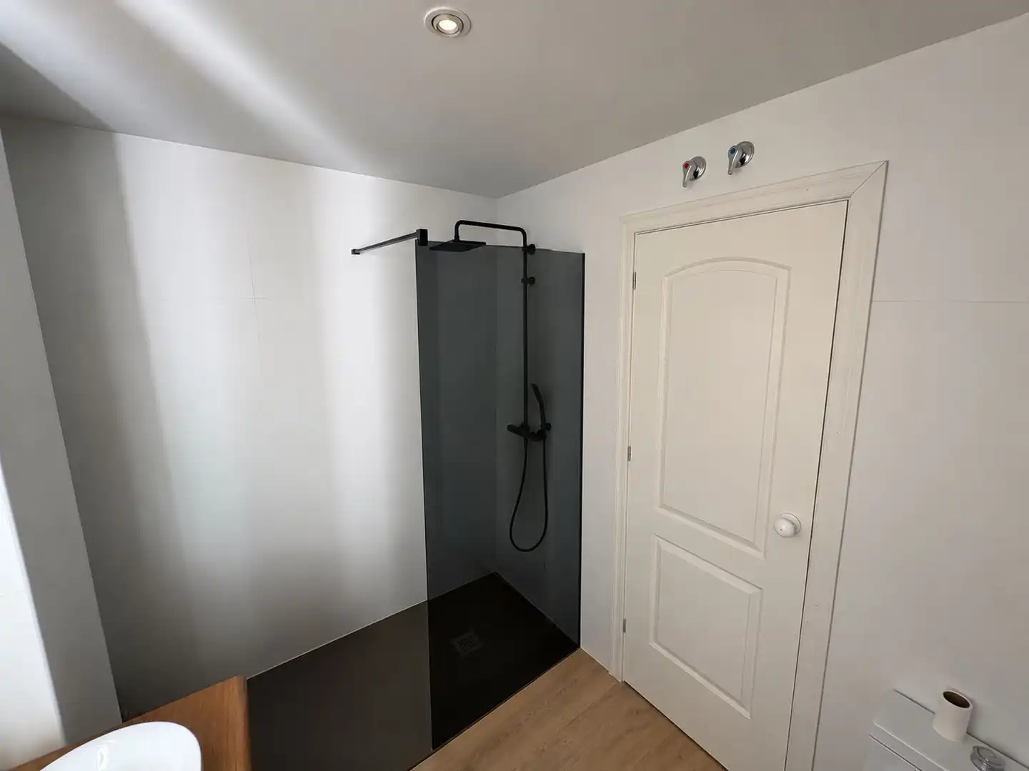 Badezimmer von Wohnung zum Verkauf in Madrid mit Heizung, Abstellraum und Gemeinschaftspool