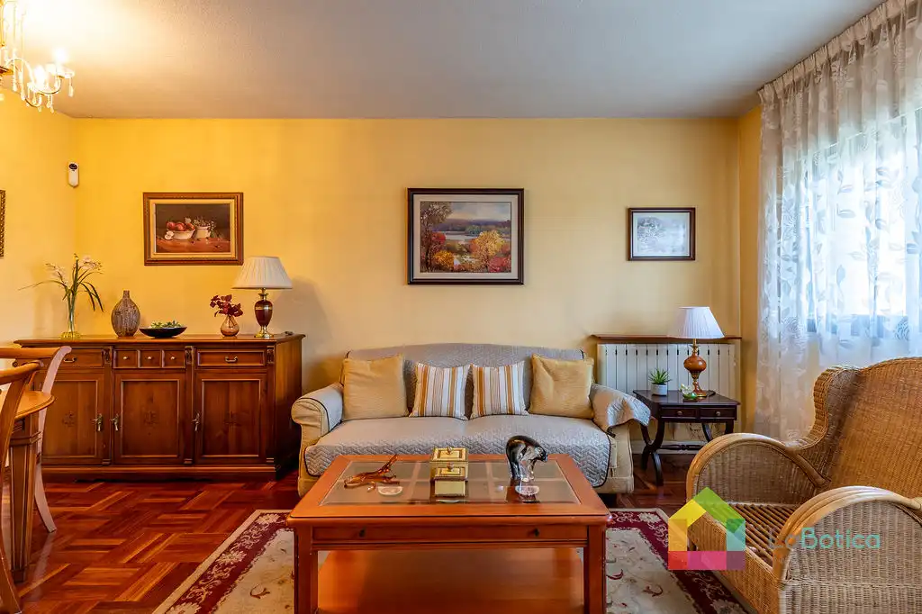 Flat with lift for sale in Argés, imagen 3
