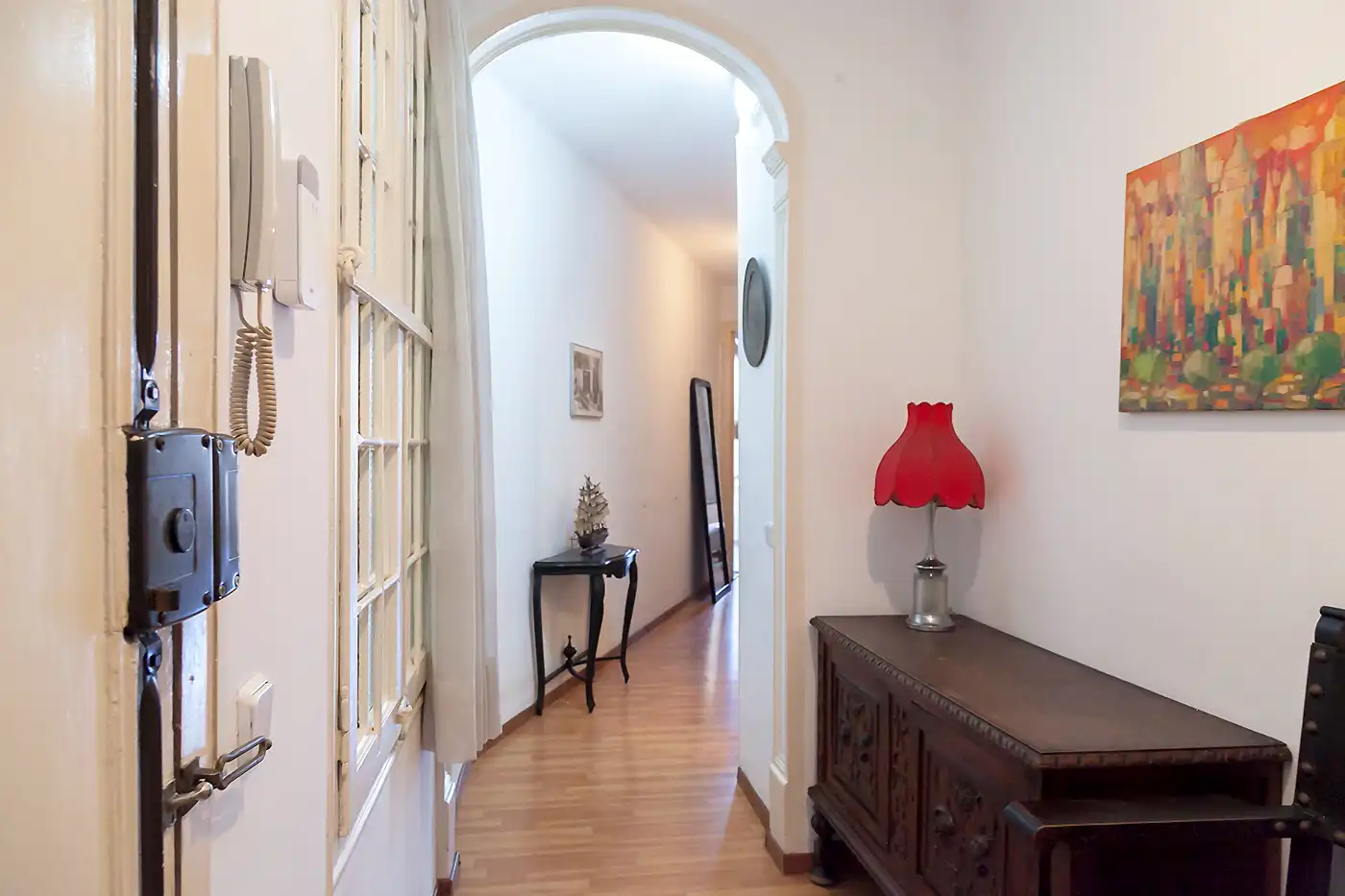 Piso en venta en Barcelona con Balcón