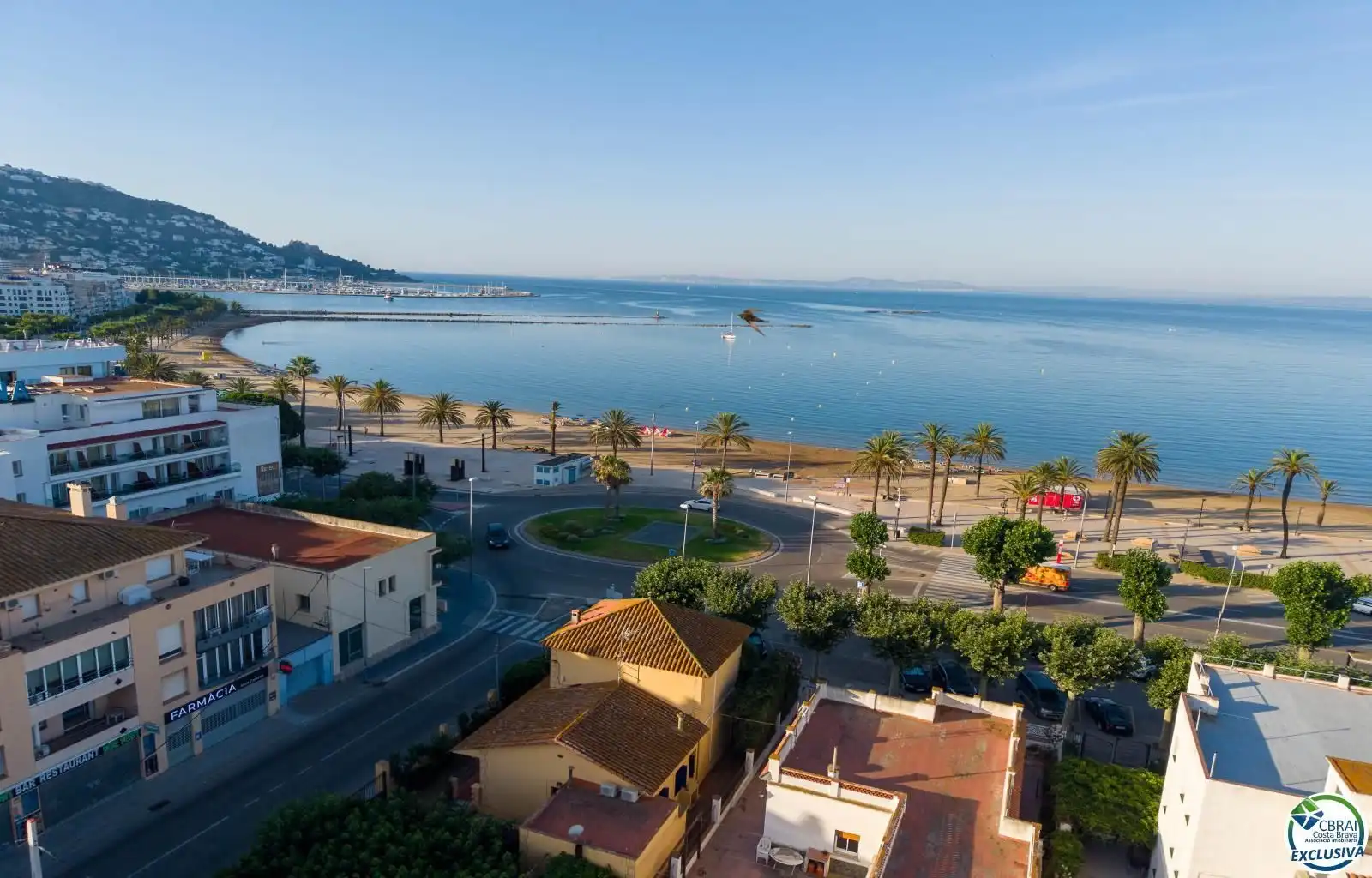 Vista exterior de Apartament en venda en Roses amb Aire condicionat