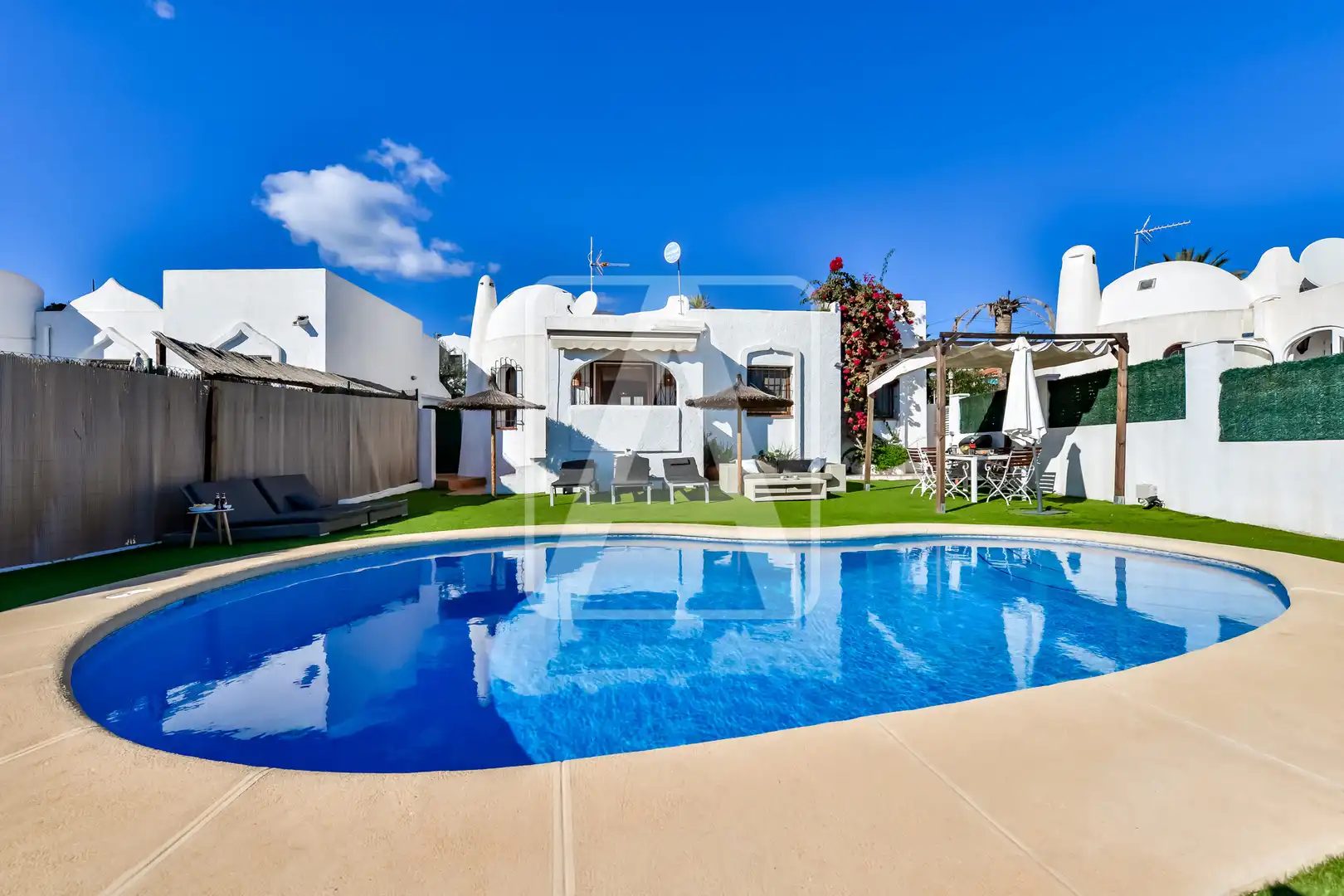 Chalet con piscina en venta en Cometa, imagen 76