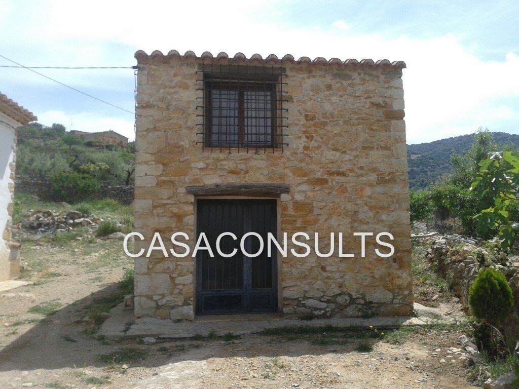 Exterior view of Country house for sale in Sierra Engarcerán  with Terrace