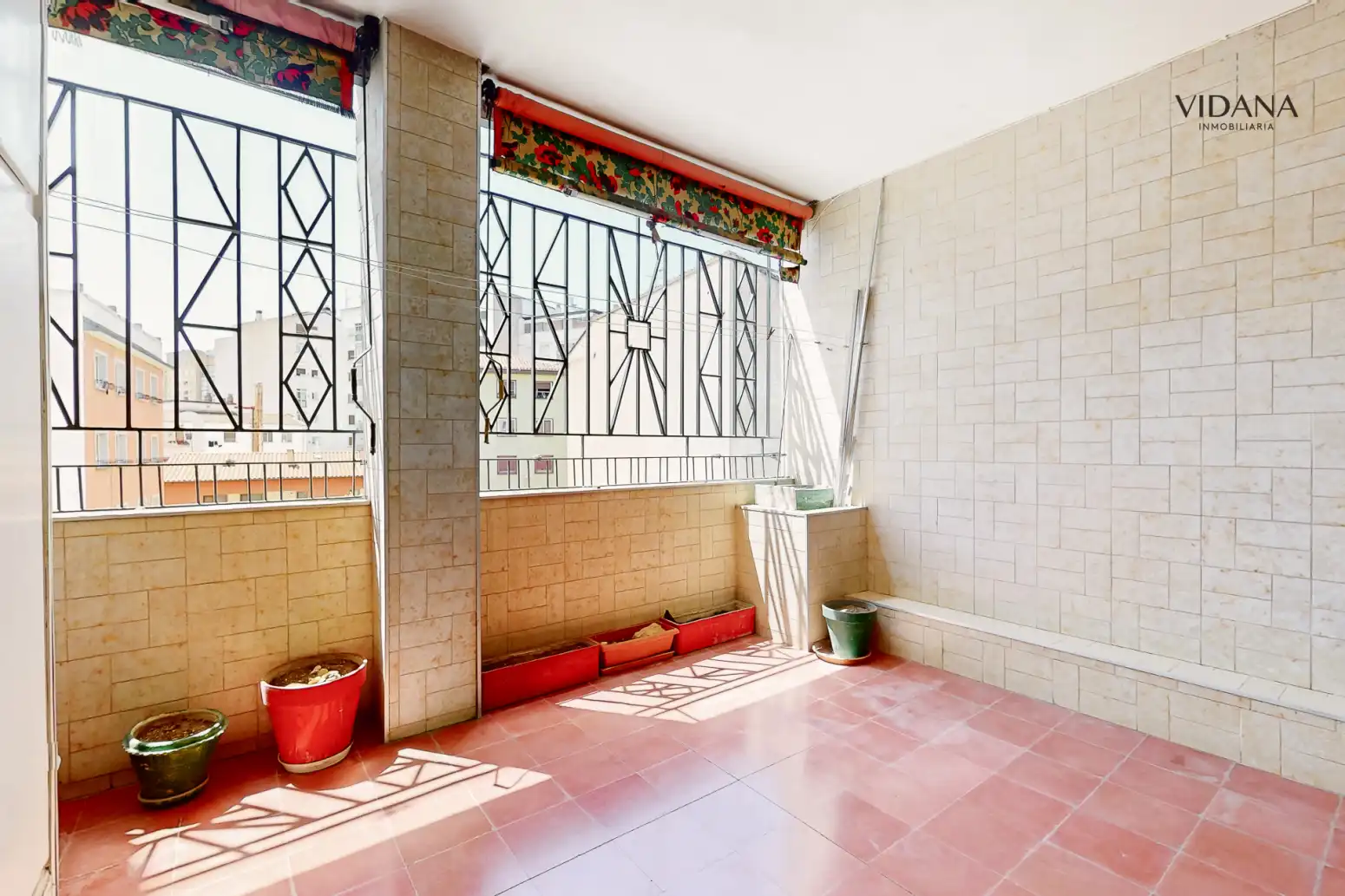 Terraza de Piso en venta en  Pamplona / Iruña con Calefacción, Parquet y Terraza