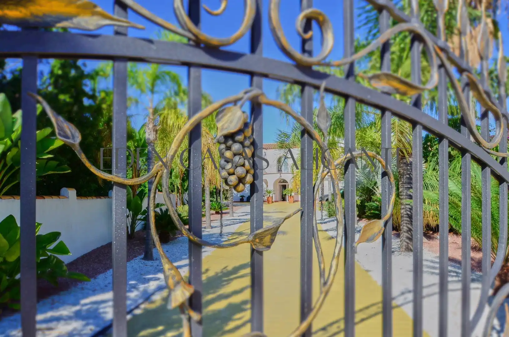 Detached house with pool for sale in Calle Carrasqueta, imagen 72