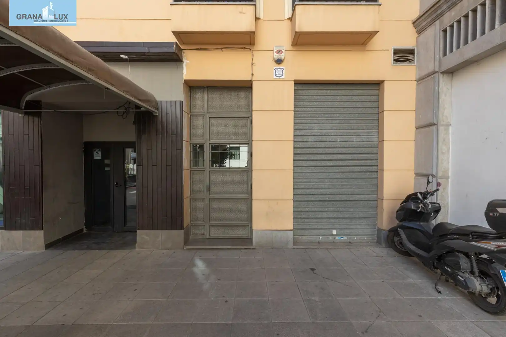 Local comercial en venda a Calle Ángel Ganivet, imagen 74