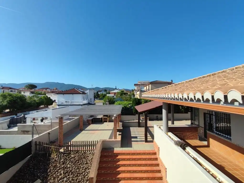 Terrassa de Casa o xalet en venda en Villa de Otura amb Aire condicionat, Calefacció i Terrassa