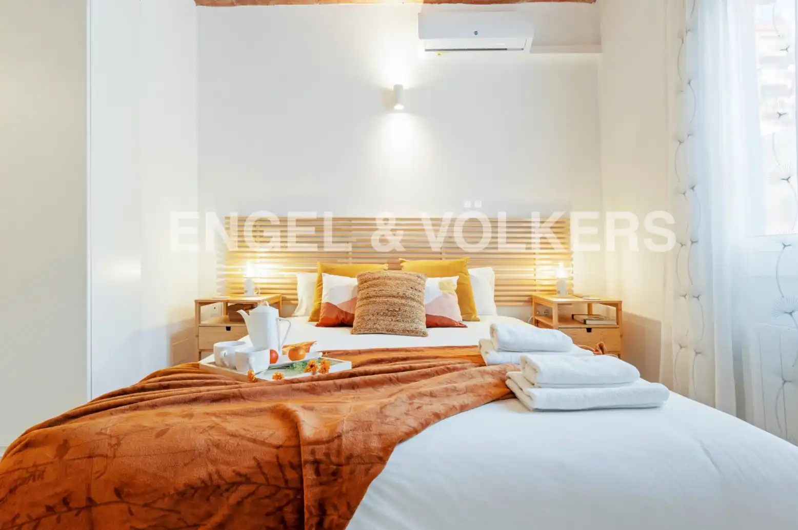 Bedroom of Flat for rent in Barcelona  with Air Conditioner, Heating and Parquet flooring