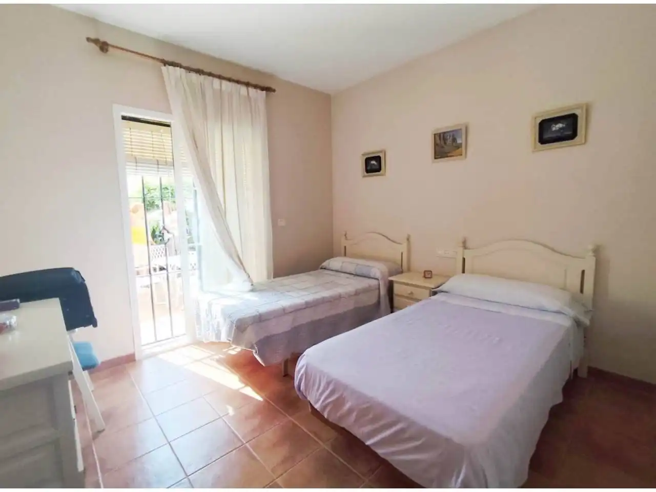 Dormitori de Casa adosada en venda en Almuñécar amb Jardí privat i Terrassa