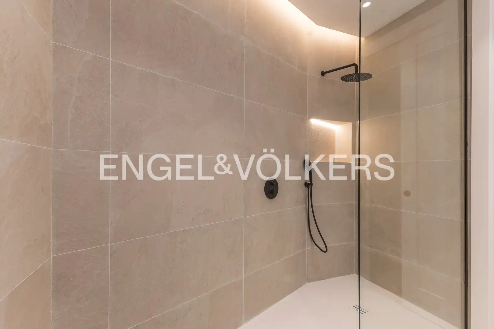 Baño de Piso de alquiler en Centro