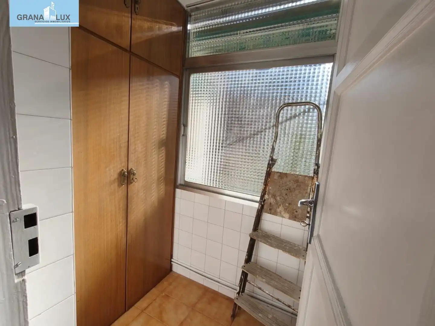 Badezimmer von Wohnung zur Miete in Genil