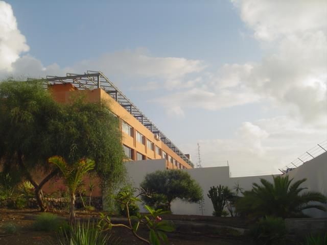 Vista exterior de Oficina de lloguer en Las Palmas de Gran Canaria amb Aire condicionat