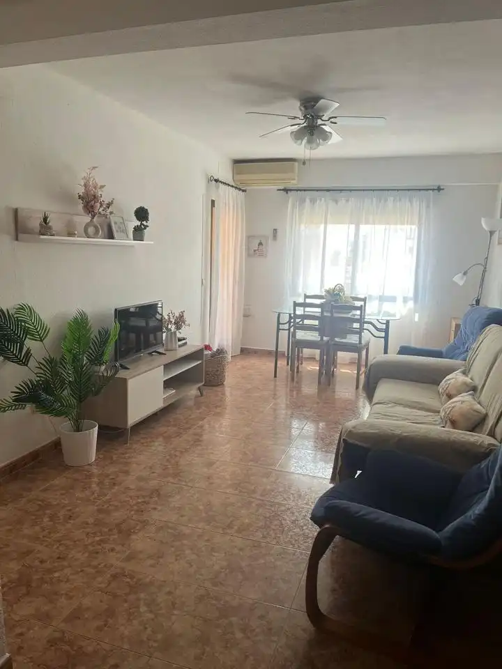 Habitación en Avenida del Seminario, Moncada