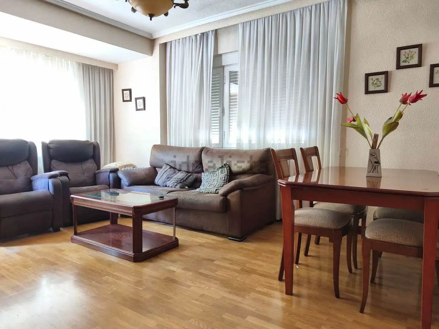 Sala d'estar de Pis en venda en Salamanca amb Calefacció, Terrassa i Traster