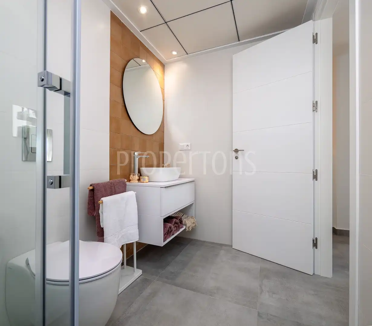 Bathroom of Houses for sale in Orihuela