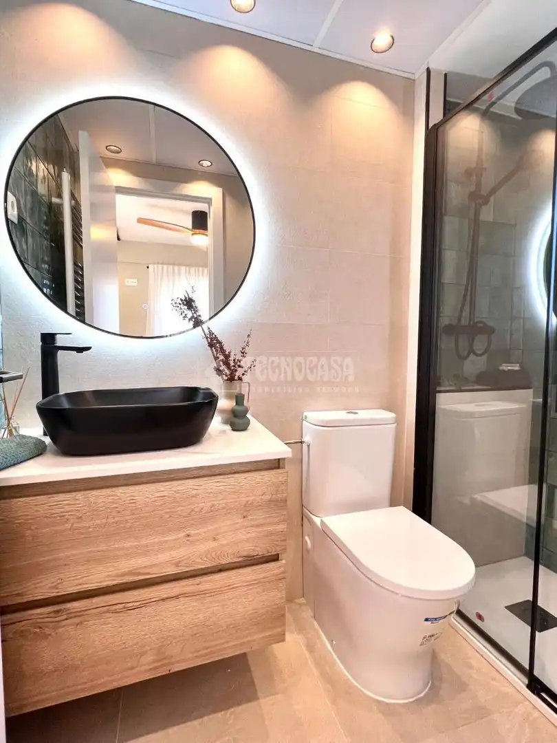 Baño de Piso en venta en Madrid con Aire acondicionado y Calefacción