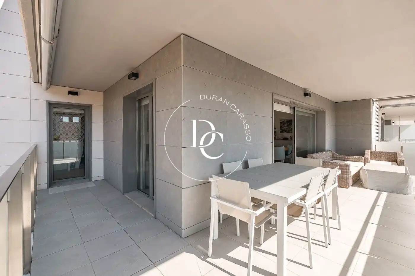 Wohnung mit Terrasse zum Verkauf in Carrer de Lola Anglada, imagen 3