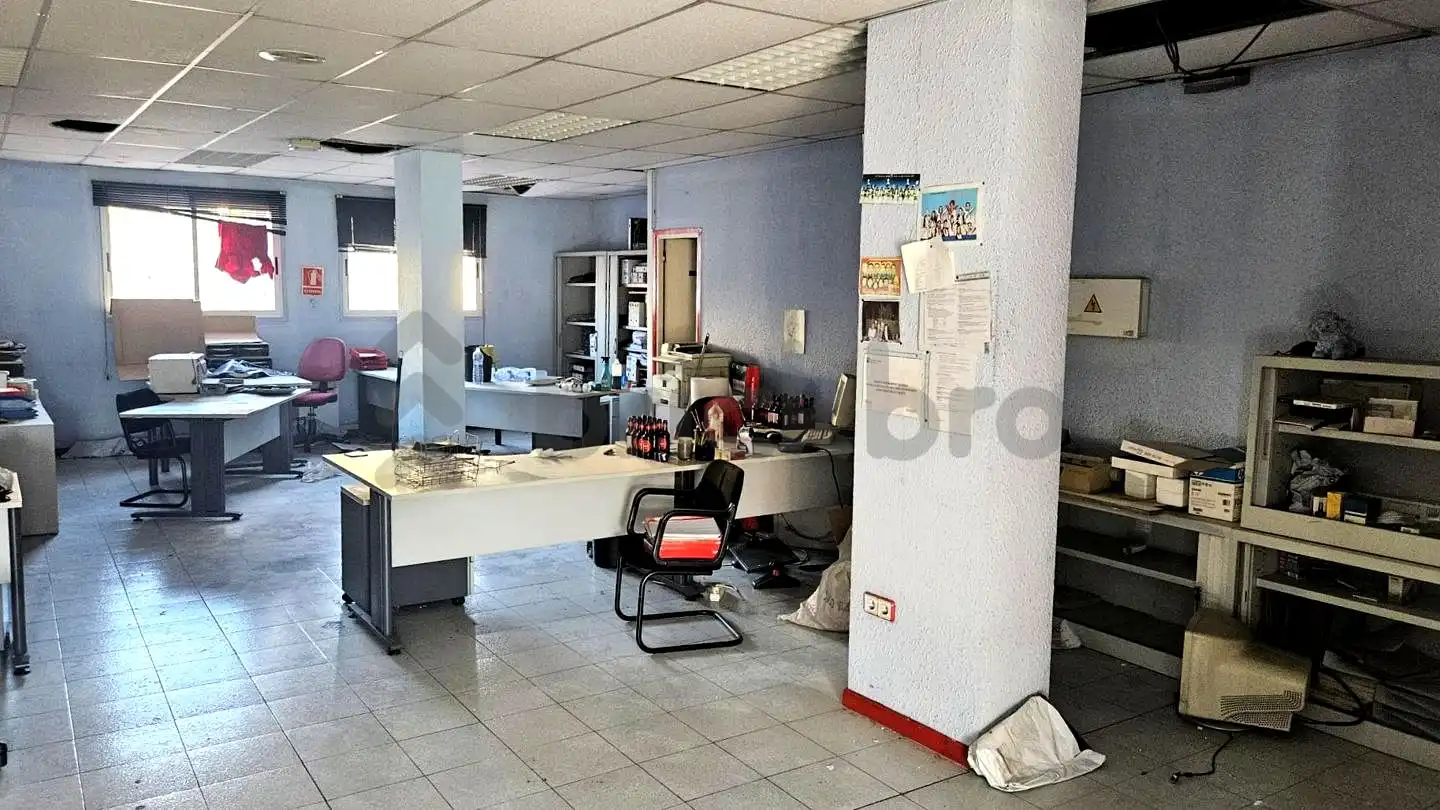 Local comercial de lloguer a De La Mare De Déu De Montserrat, imagen 4