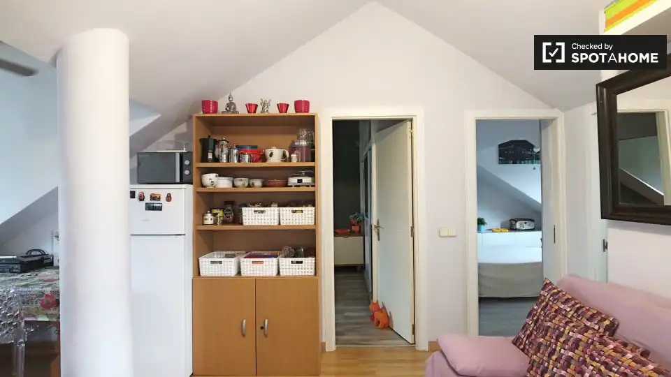 Cocina de Piso de alquiler en Leganés con Aire acondicionado, Calefacción y Amueblado