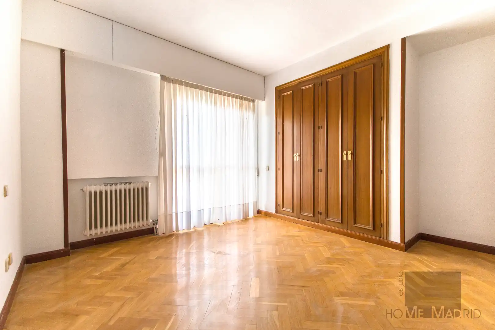 Bedroom of Attic for sale in Madrid  with Air Conditioner, Heating and Terrace