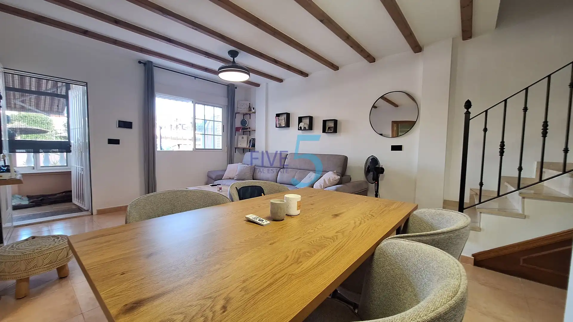 Esszimmer von Maisonette zum Verkauf in Santa Pola mit Terrasse, Abstellraum und Schwimmbad