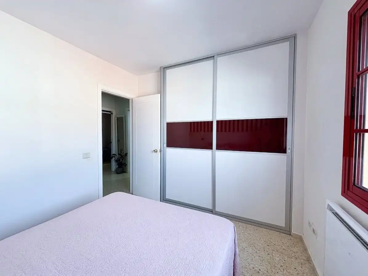 Schlafzimmer von Einfamilien-Reihenhaus zum Verkauf in Las Palmas de Gran Canaria mit Terrasse und Abstellraum
