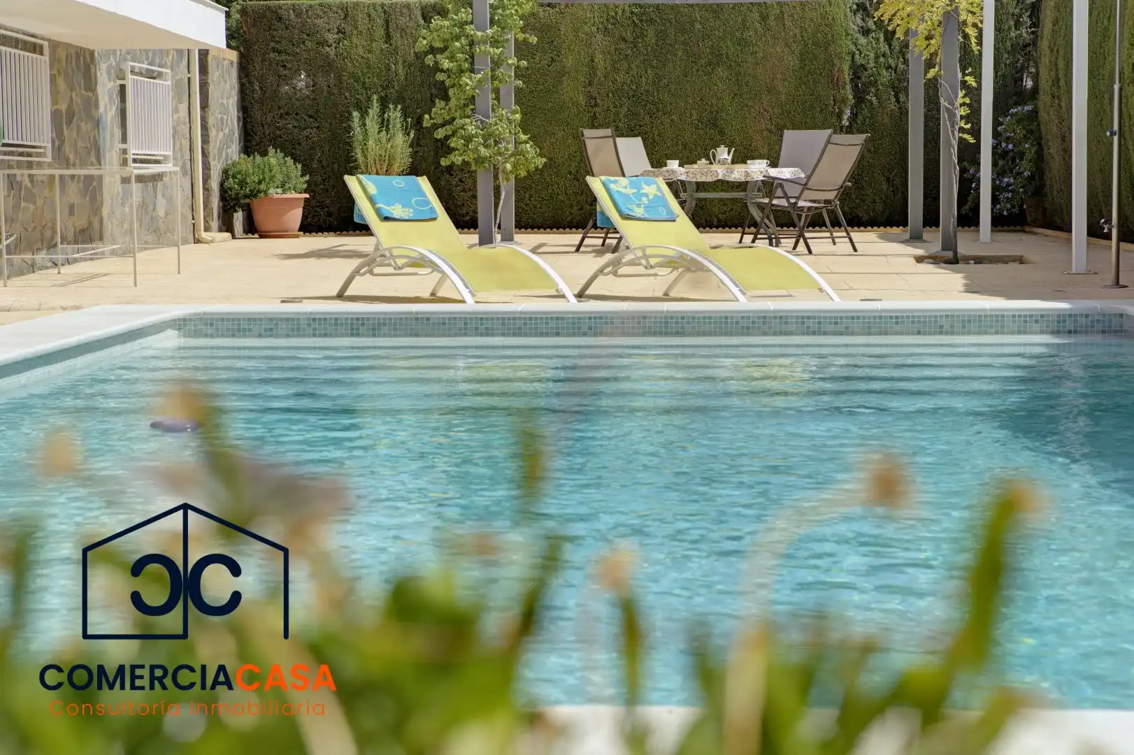 Piscina de Casa o xalet en venda en Villa de Otura amb Aire condicionat, Calefacció i Jardí privat