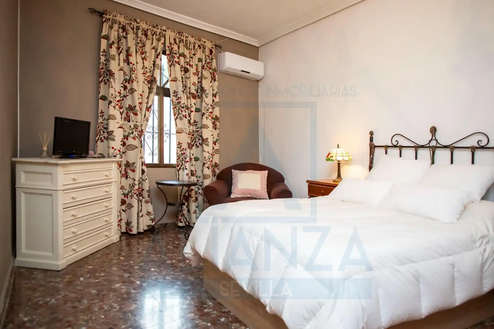 Bedroom of Houses for sale in Santiponce  with Air Conditioner, Terrace and Balcony
