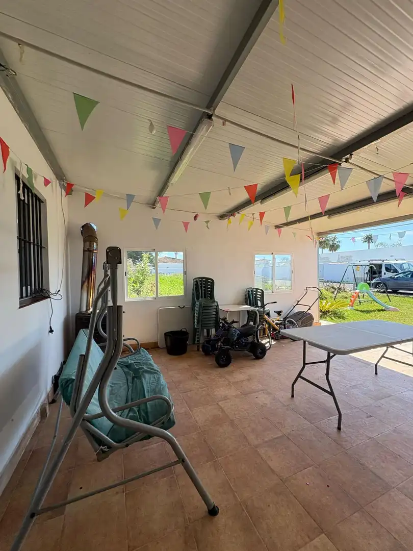 Houses for sale in Chiclana de la Frontera  with Air Conditioner, Private garden and Terrace