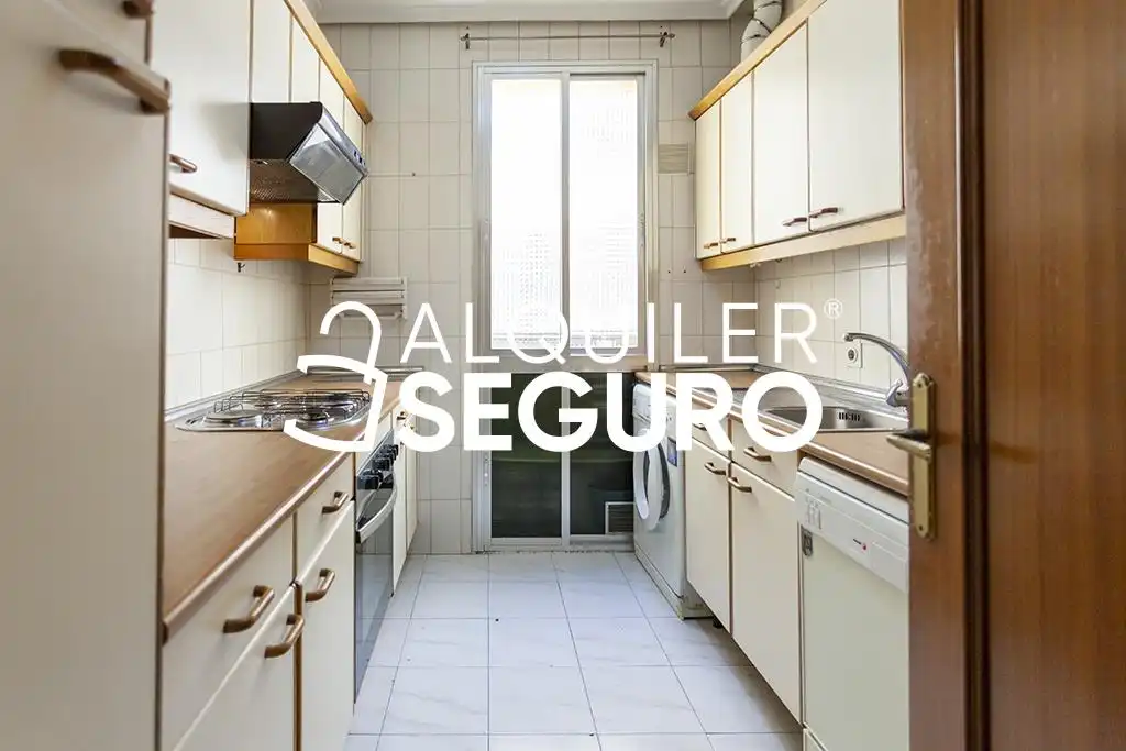 Appartamento con ascensore in affitto a de Guzmán el Bueno, imagen 14