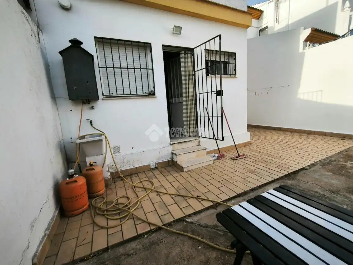 Detached homes for rent in Trigueros  with Balcony