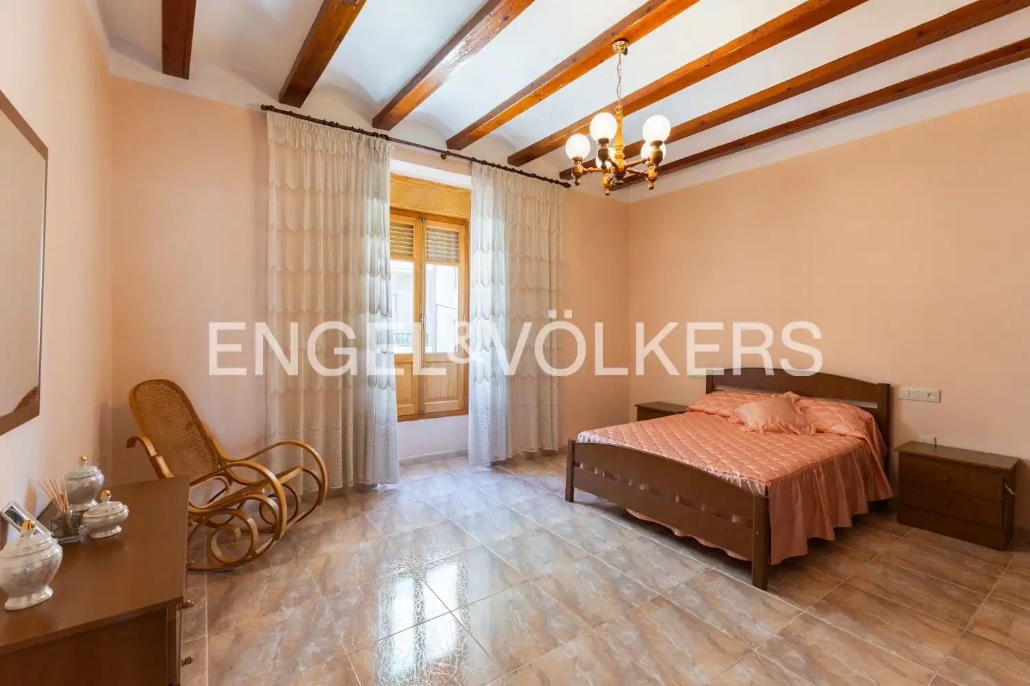 Houses for sale in Villanueva de Castellón  with Heating and Private garden