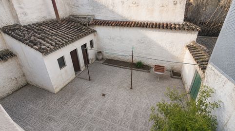 SE VENDE CASA EN LA ZONA DE LA PLAZA 1º DE MAYO