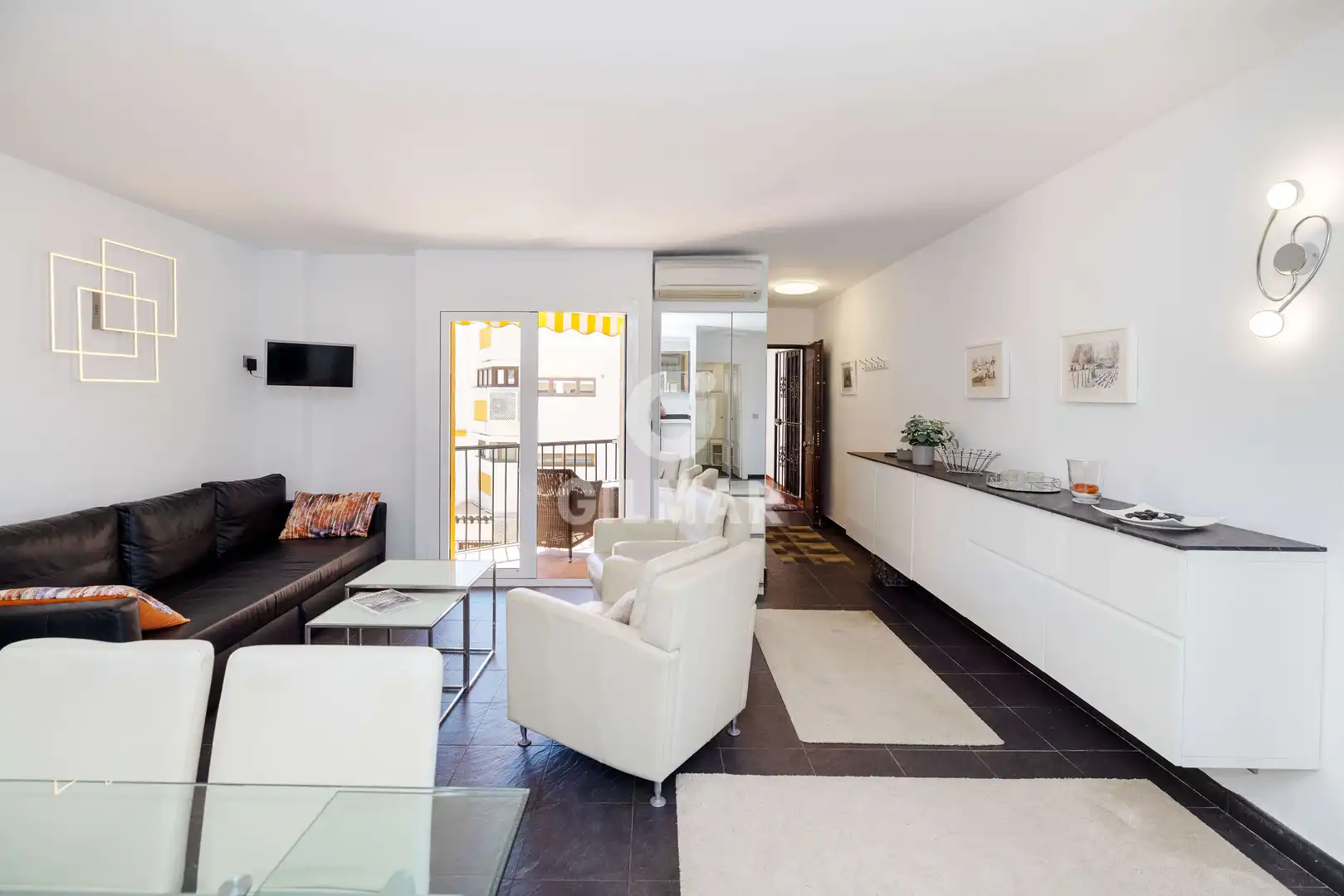 Living room of Flat for sale in Fuengirola  with Heating, Private garden and Swimming Pool