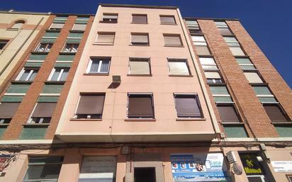 Exterior view of Flat for sale in Montmaneu