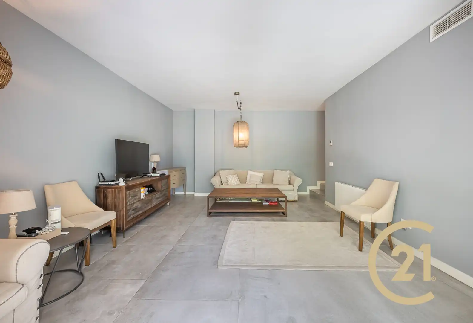 Sala de estar de Planta baja en venta en Marbella con Aire acondicionado, Terraza y Amueblado