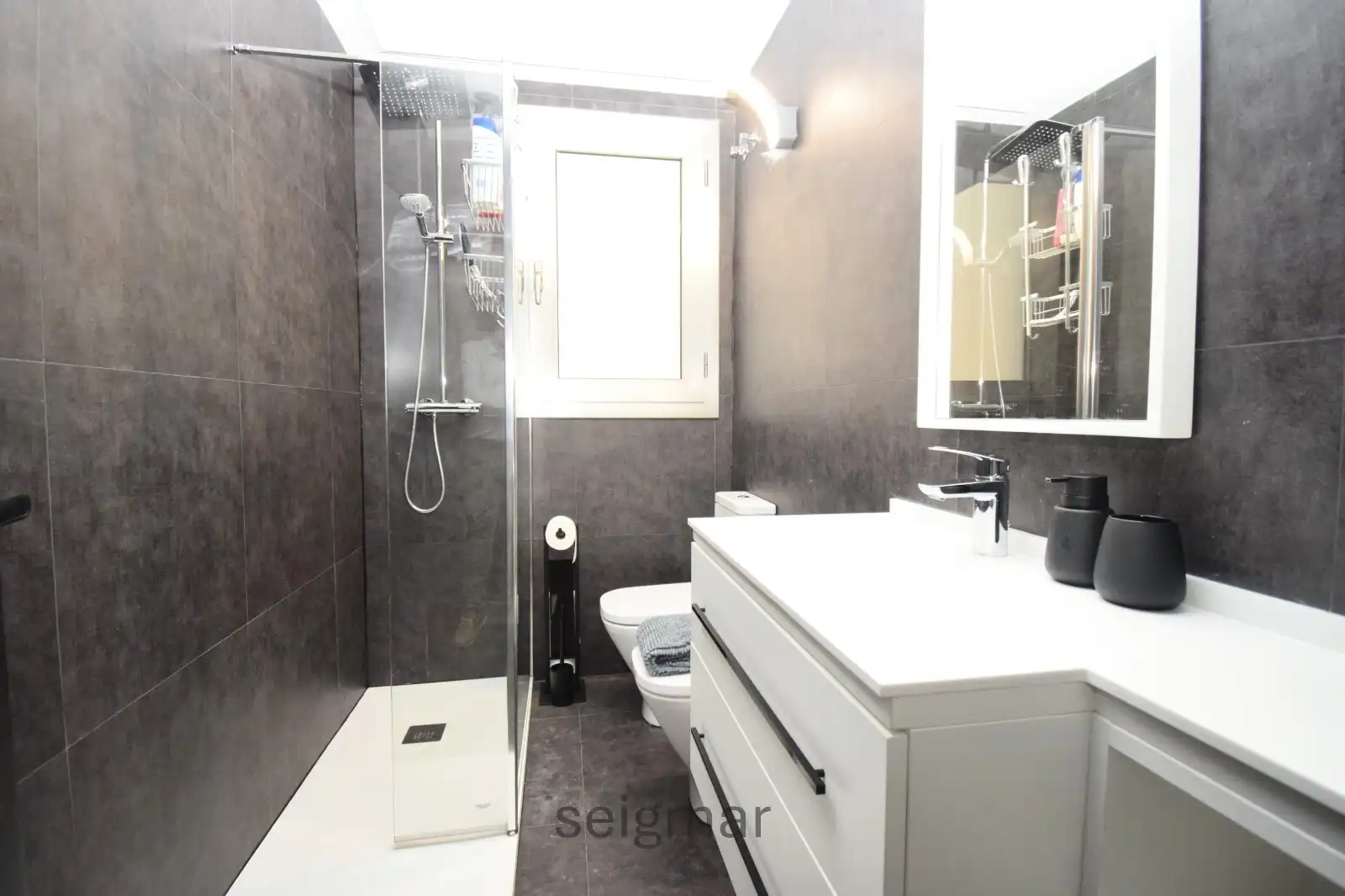 Houses for sale in Pueblo Acantilado - Lanuza