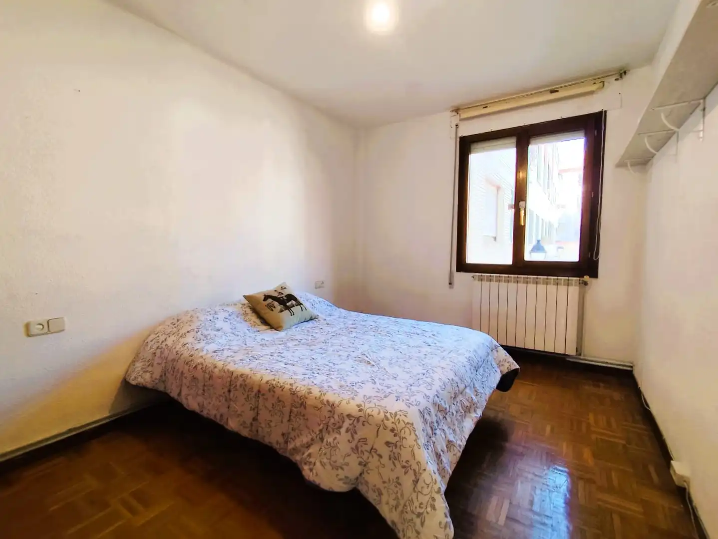 Habitación de Piso en venta en Arnedillo con Calefacción, Terraza y Trastero