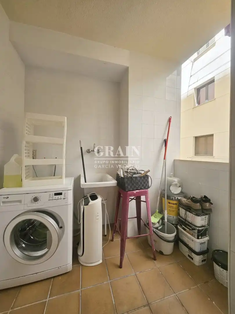 Jardín de Piso en venta en Albacete con Calefacción, Terraza y Trastero