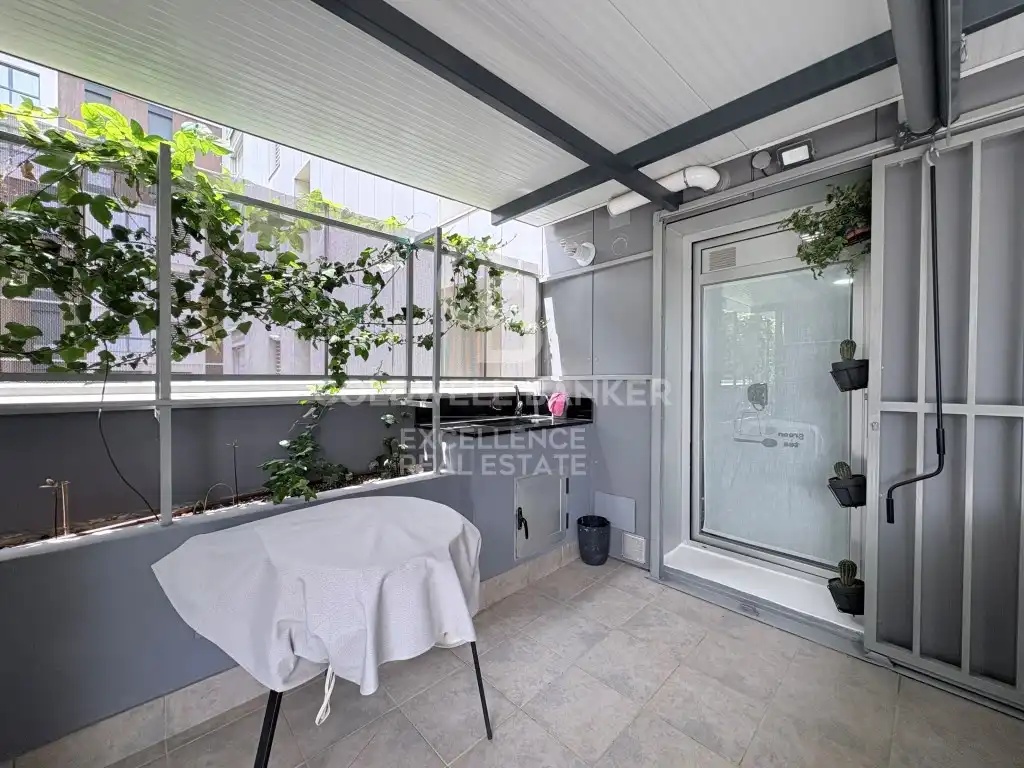 Terrassa de Pis en venda en Valencia amb Aire condicionat, Calefacció i Jardí privat