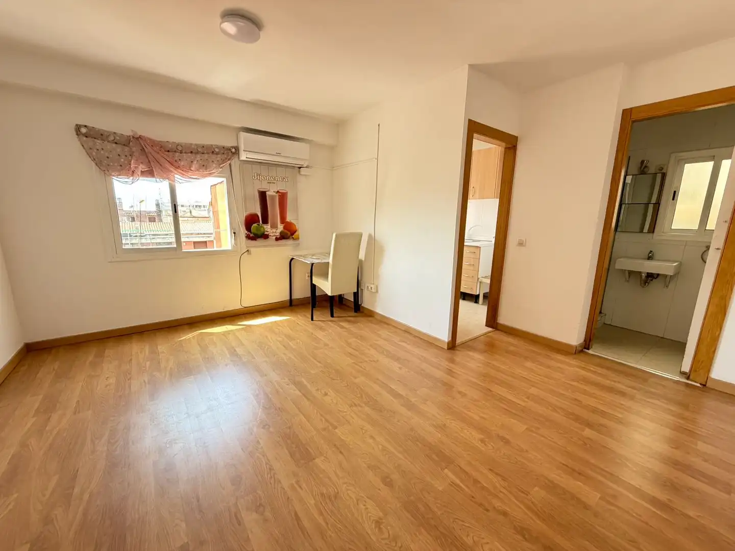 Bedroom of Flat for sale in Salou  with Air Conditioner, Heating and Parquet flooring