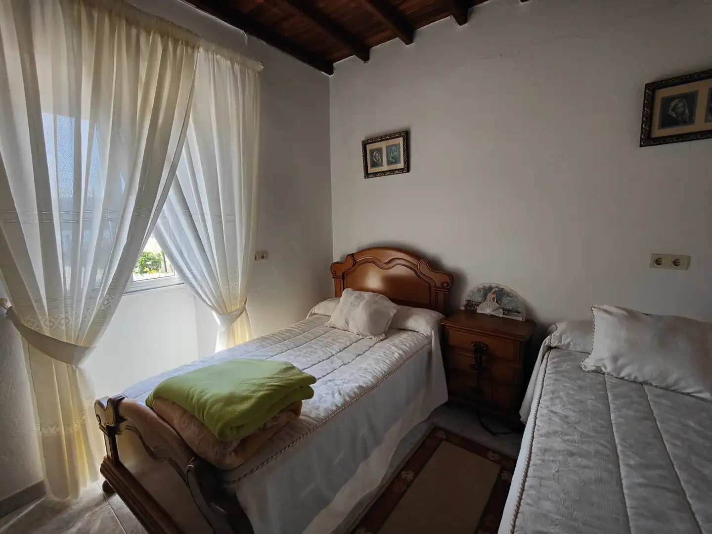 Bedroom of Houses for sale in Rianxo  with Heating, Private garden and Storage room