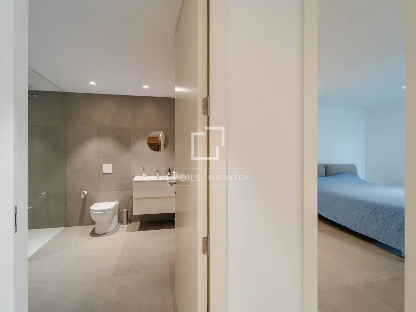 Bathroom of Houses for sale in Godella  with Air Conditioner, Heating and Private garden