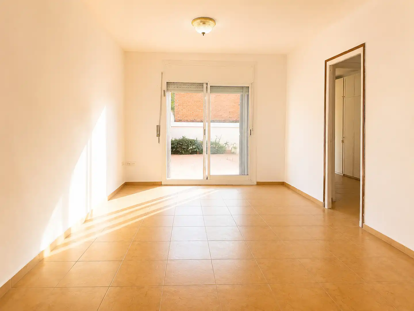 Piso en venta en Santa Coloma de Gramenet con Terraza