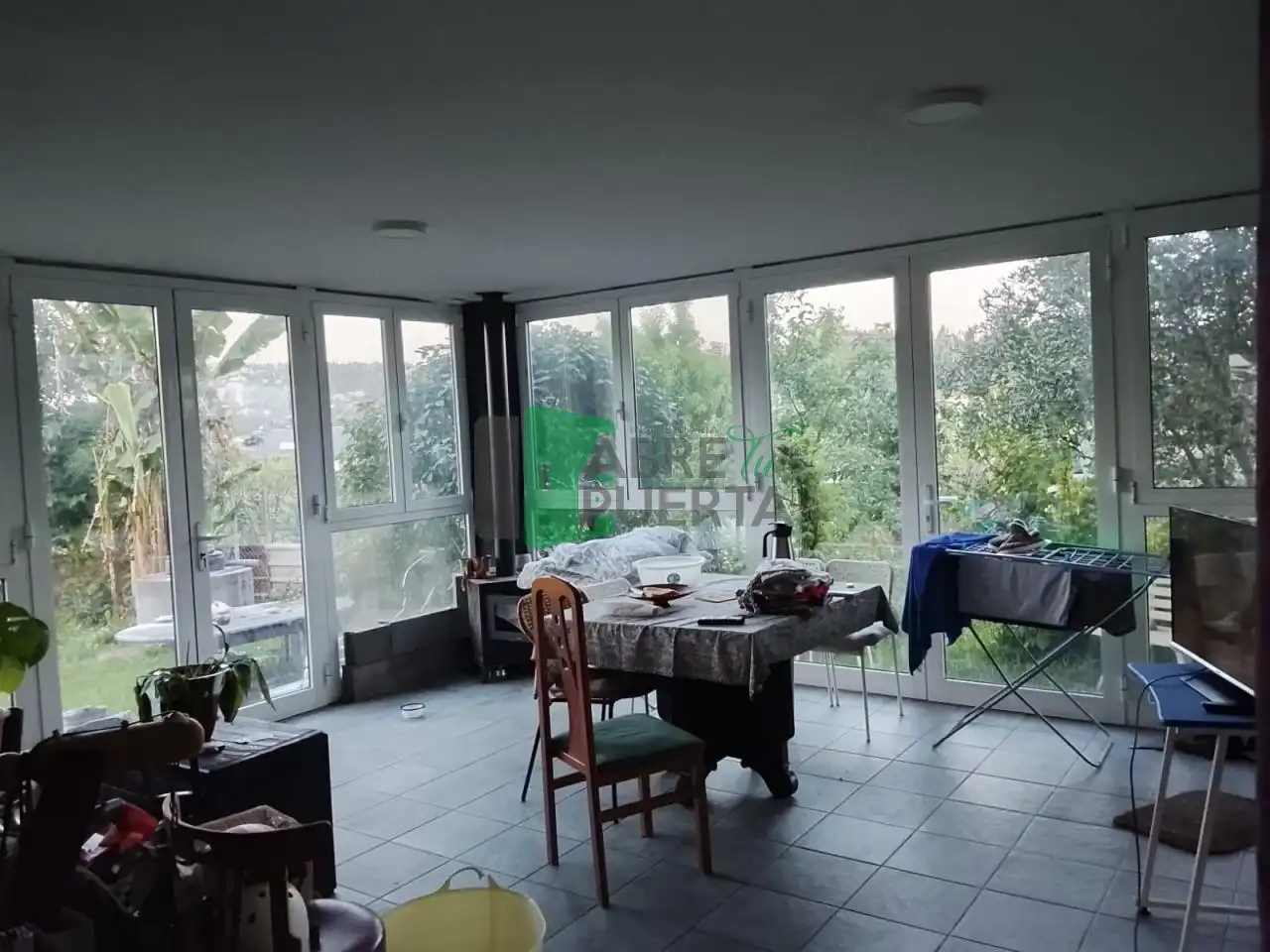 Sala de estar de Casa o chalet en venta en Leiro con Calefacción, Jardín privado y Parquet