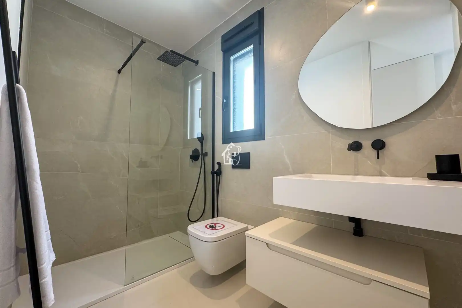 Baño de Casa o chalet en venta en San Miguel de Salinas con Aire acondicionado, Jardín privado y Terraza
