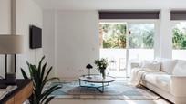 Sala d'estar de Apartament en venda en Marbella amb Aire condicionat, Calefacció i Terrassa