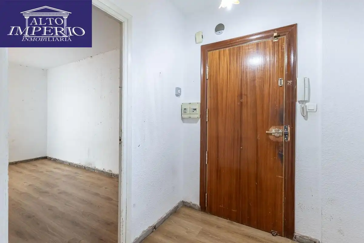 Piso en venta en Granada con Terraza